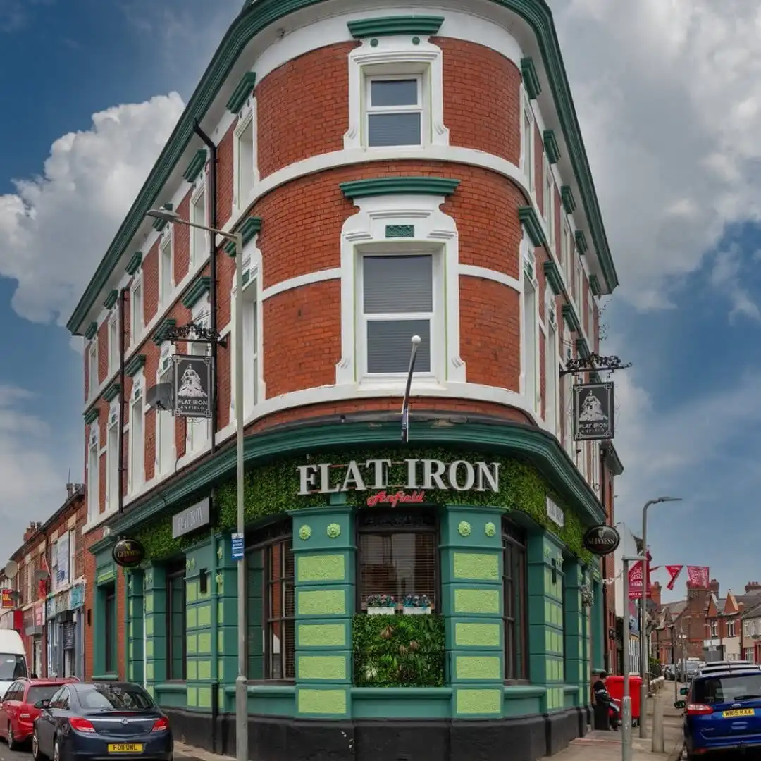 the flat iron pub